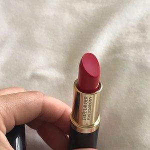 Estēe Lauder Pure color Envy Sculpting Lipstick